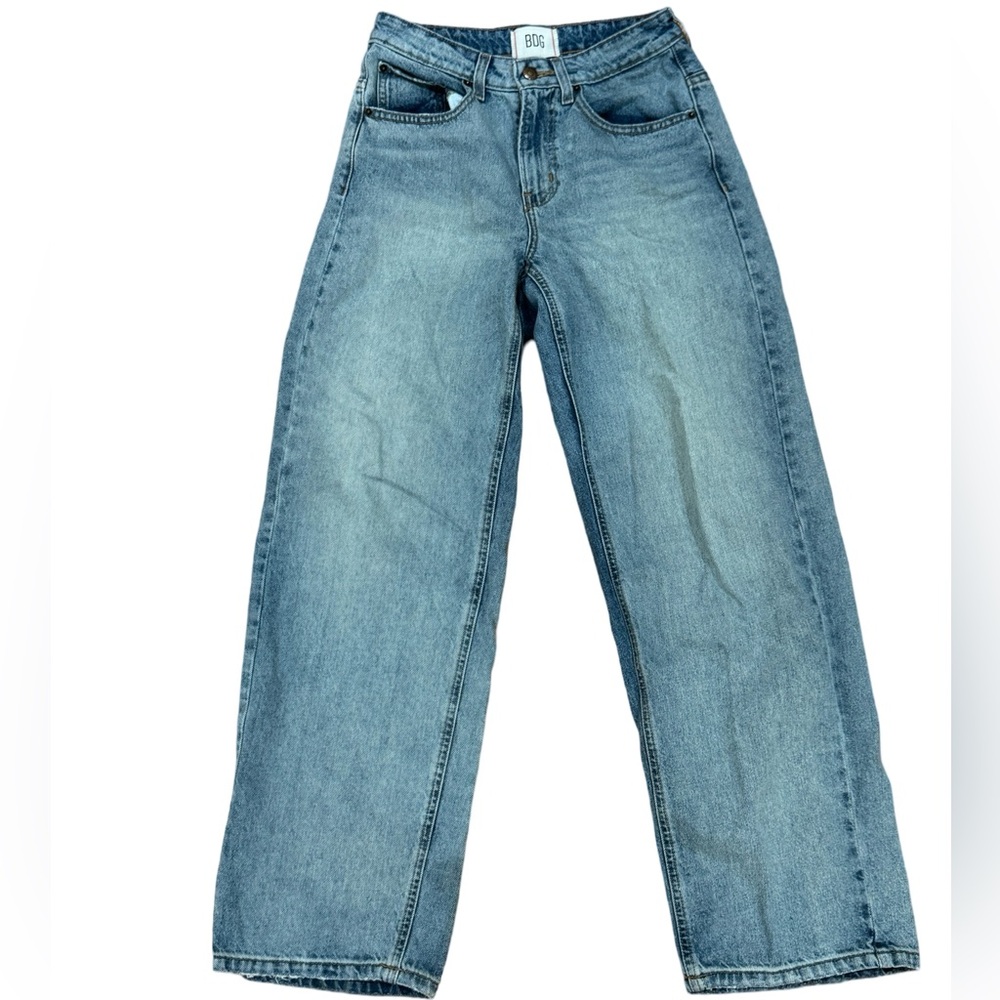 Urban Outfitters BDG Women’s Tapered Baggy Jean